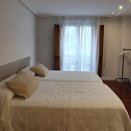 Centrico Apto Cangas De Onis, Cerca Puente Romano Lägenhet *